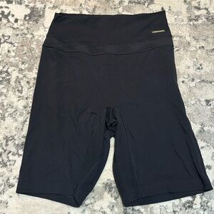 Black Whitney Simmons x Gymshark Nike short